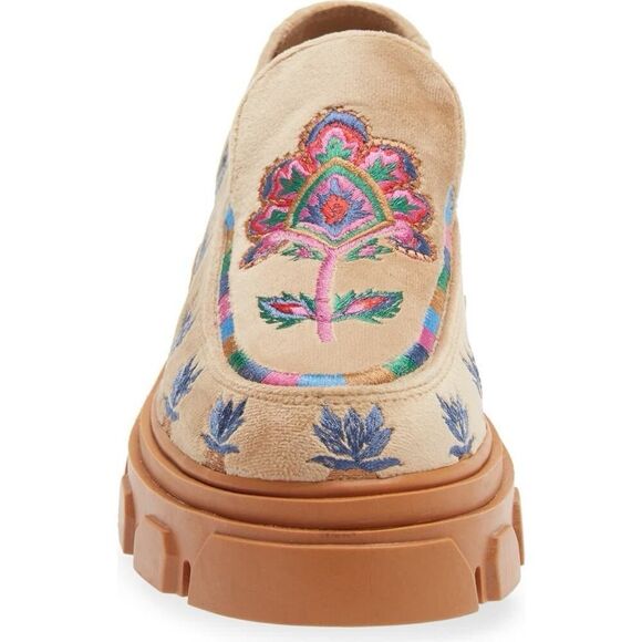 Farm Rio Embroidered Velvet Platform Loafers Beige US 8 Tropical Floral Chic - Picture 3 of 13